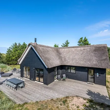 Luxury House In Henne *