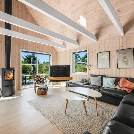 Luxury House In Henne *
