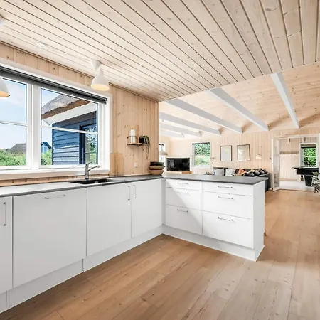 Luxury House In Henne *