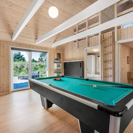 Luxury House In Henne *